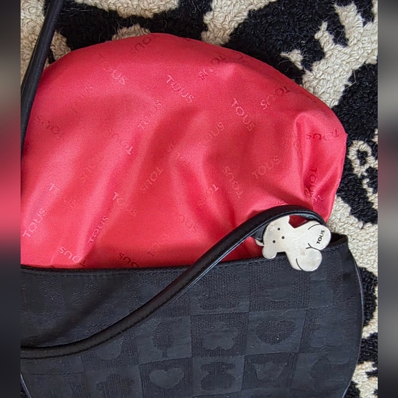 TOUS Vintage Minimalist Canvas Crossbody Bag, Teddy Bear Bag Charm - Picture 4 of 16